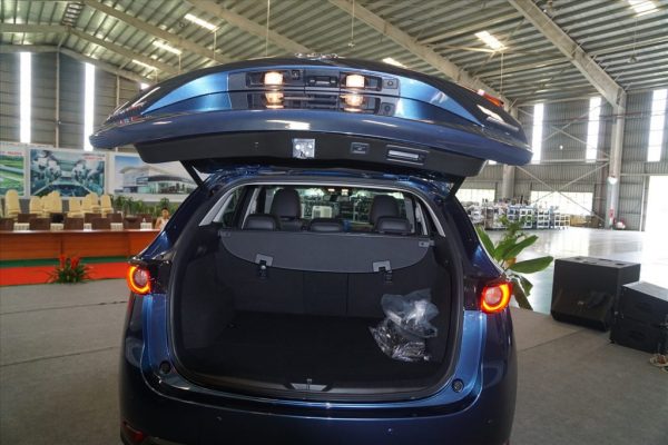 cop-dien-xe-mazda-cx5-813046j24236-1024x682