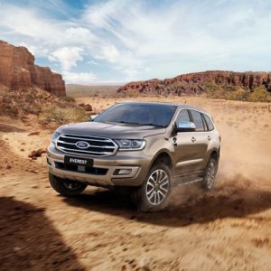 Lắp cửa hít Scar cho Ford Everest